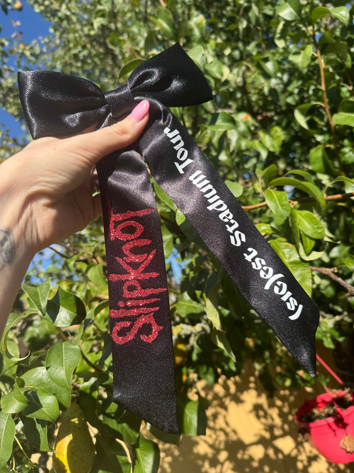 Inspired by Slipknot - (sic)est stadium tour bow